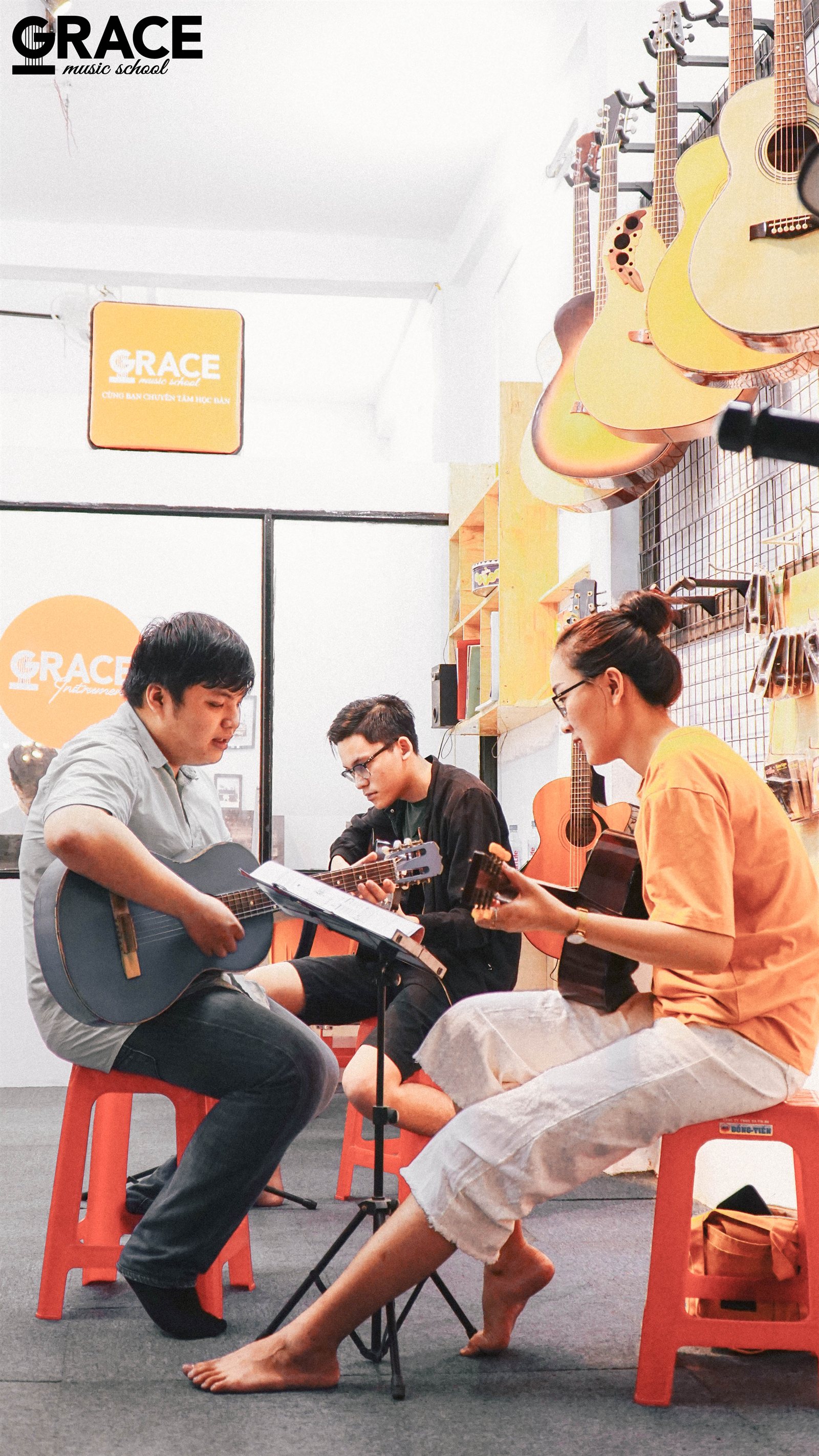 Phòng tập cách âm và nhạc cụ chất lượng