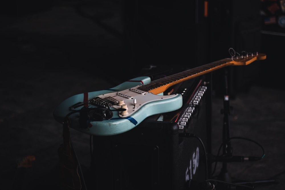 Đàn Guitar Điện Fender Player Stratocaster tại Grace Music