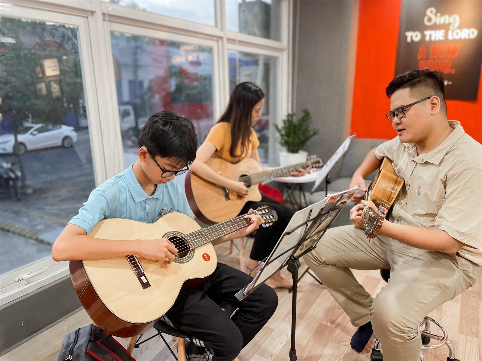 Thầy Hữu Phước - Grace Music School